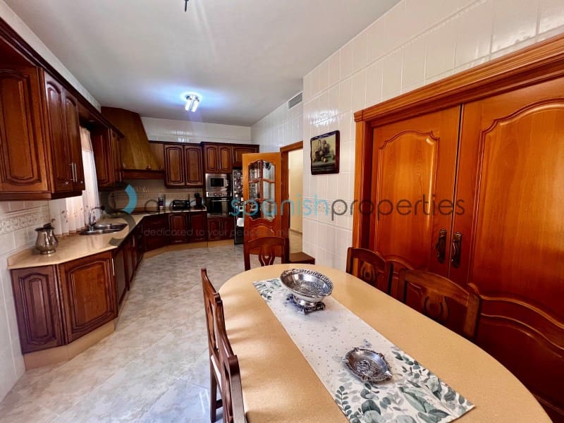 6 chambre Villa/Maison à vendre à Cuevas del Almanzora avec piscine garage - 370 000 € (Ref: 9262869)