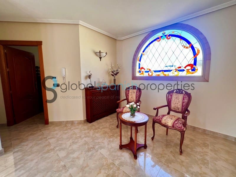 6 chambre Villa/Maison à vendre à Cuevas del Almanzora avec piscine garage - 370 000 € (Ref: 9262869)