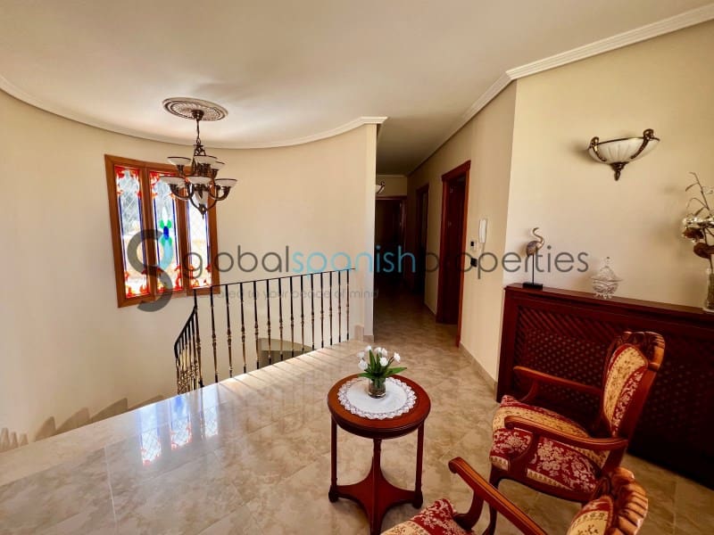 6 chambre Villa/Maison à vendre à Cuevas del Almanzora avec piscine garage - 370 000 € (Ref: 9262869)