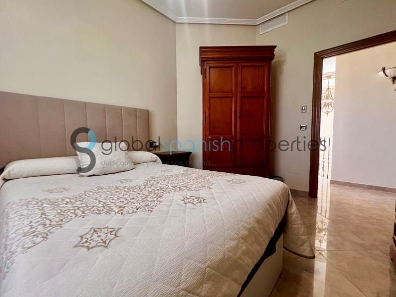 6 chambre Villa/Maison à vendre à Cuevas del Almanzora avec piscine garage - 370 000 € (Ref: 9262869)