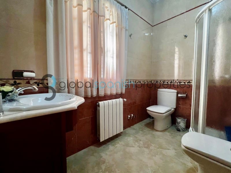 6 chambre Villa/Maison à vendre à Cuevas del Almanzora avec piscine garage - 370 000 € (Ref: 9262869)