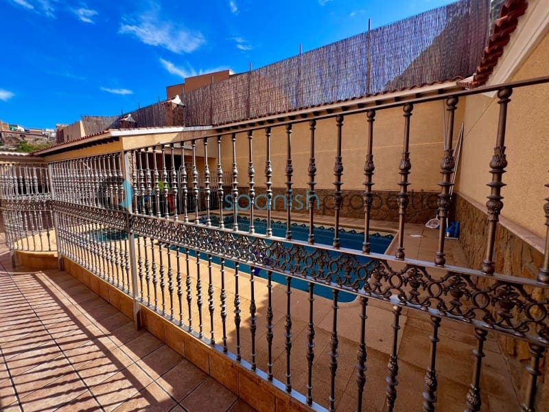 6 chambre Villa/Maison à vendre à Cuevas del Almanzora avec piscine garage - 370 000 € (Ref: 9262869)