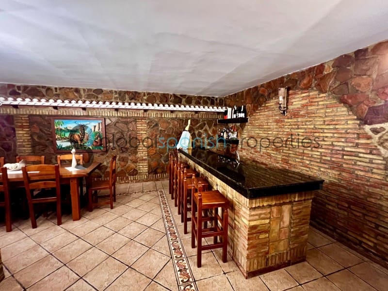 6 chambre Villa/Maison à vendre à Cuevas del Almanzora avec piscine garage - 370 000 € (Ref: 9262869)