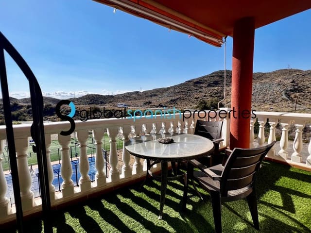 3 makuuhuone Kattohuoneisto myytävänä paikassa Villaricos, Cuevas del Almanzora mukana 
autotalli - 200 000 € (Ref: 9321754)