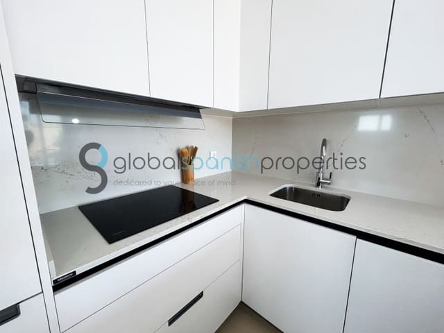 2 Zimmer Apartment zu verkaufen in Puerto Vera - Las Salinas, Vera mit Garage - 245.000 € (Ref: 9321754)