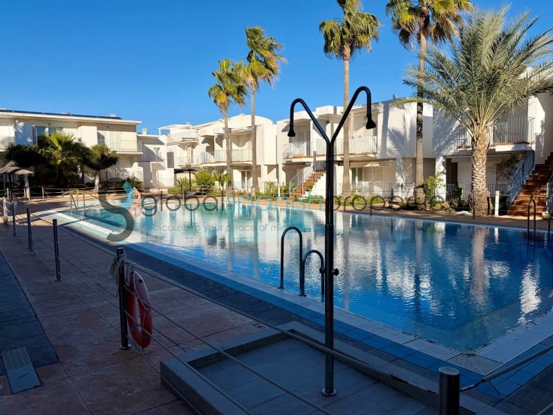 2 slaapkamer Penthouse te koop in La Marina de la Torre met garage - € 220.000 (Ref: 9558693)