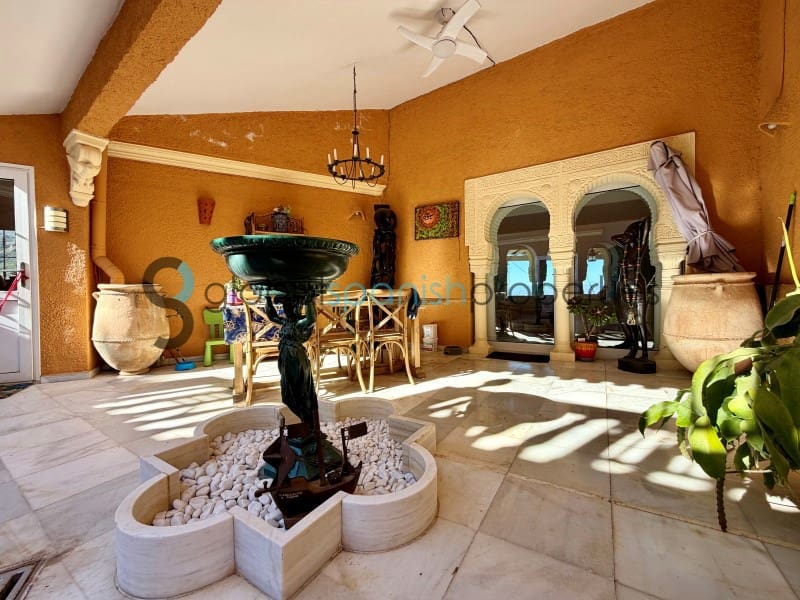 4 slaapkamer Villa te koop in Turre - € 450.000 (Ref: 9648247)