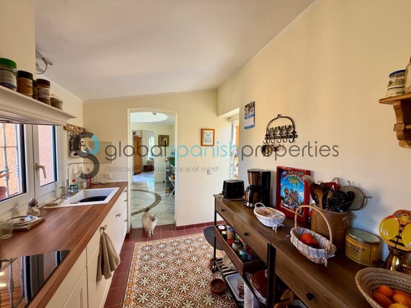 4 slaapkamer Villa te koop in Turre - € 450.000 (Ref: 9648247)