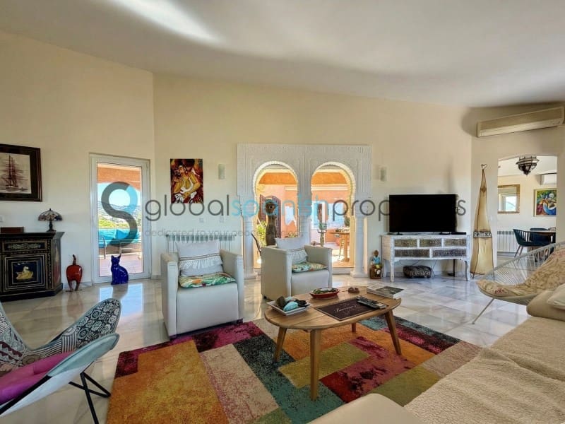 4 slaapkamer Villa te koop in Turre - € 450.000 (Ref: 9648247)