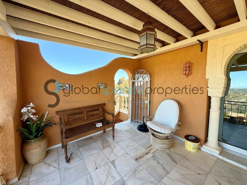 4 slaapkamer Villa te koop in Turre - € 450.000 (Ref: 9648247)