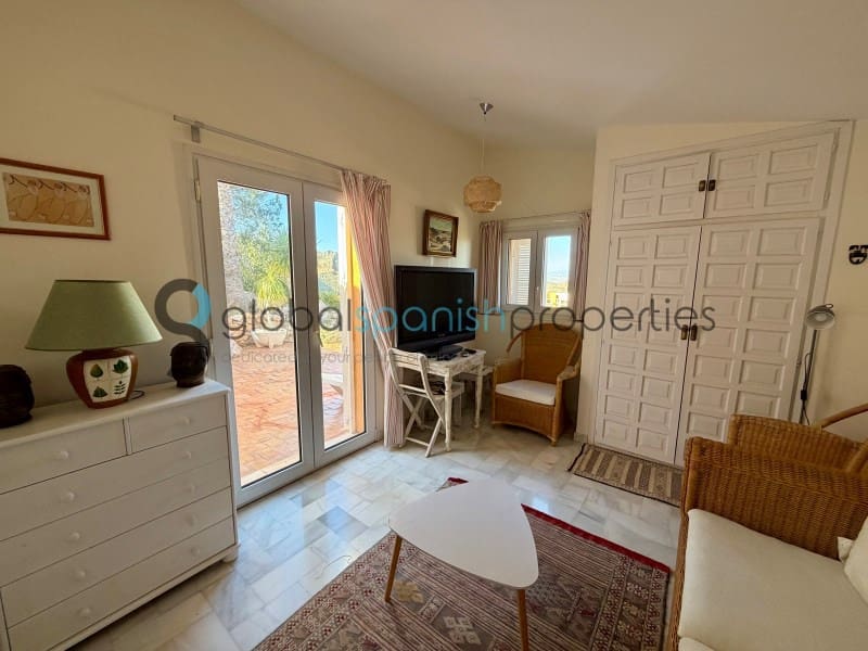 4 slaapkamer Villa te koop in Turre - € 450.000 (Ref: 9648247)