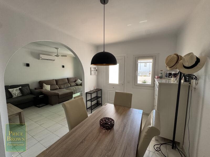 3 quarto Casa em Banda para venda em Mojacar com piscina garagem - 269 000 € (Ref: 10000895)
