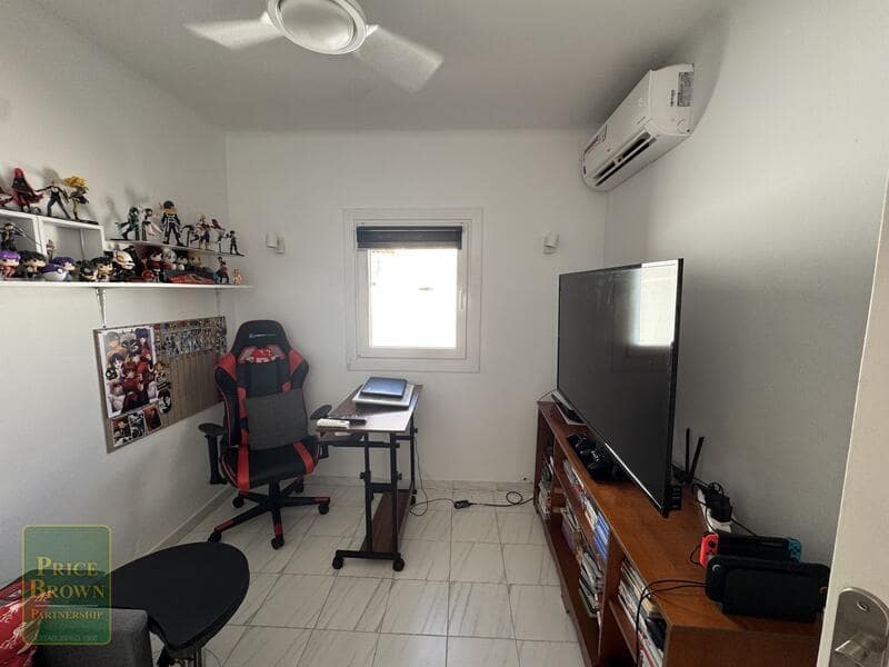 3 quarto Casa em Banda para venda em Mojacar com piscina garagem - 269 000 € (Ref: 10000895)
