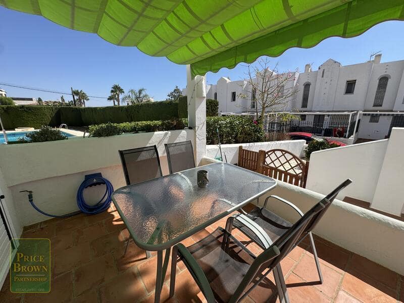 3 quarto Casa em Banda para venda em Mojacar com piscina garagem - 269 000 € (Ref: 10000895)