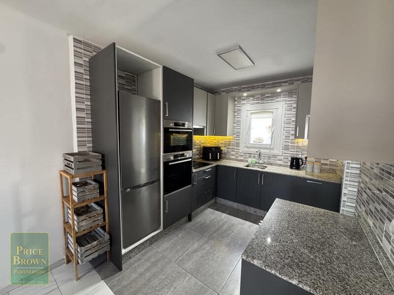 3 quarto Casa em Banda para venda em Mojacar com piscina garagem - 269 000 € (Ref: 10000895)