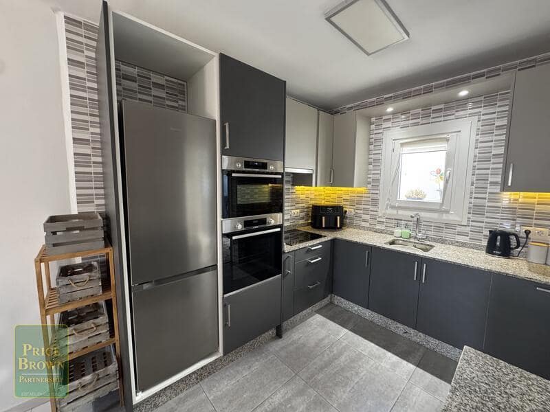 3 quarto Casa em Banda para venda em Mojacar com piscina garagem - 269 000 € (Ref: 10000895)