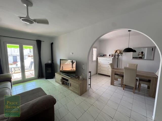 3 soveværelse Byhus til salg i Mojácar med swimmingpool garage - € 269.000 (Ref: 10000895)