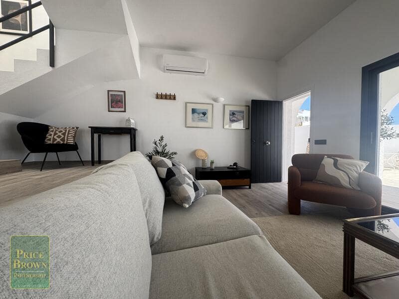 3 sypialnia Willa na sprzedaż w Mojacar z basenem garażem - 599 000 € (Ref: 10001047)