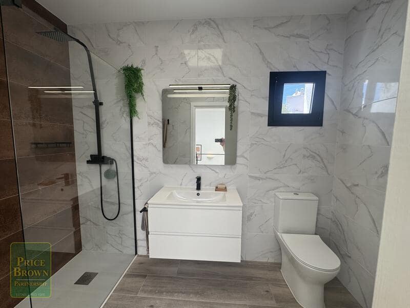 3 sypialnia Willa na sprzedaż w Mojacar z basenem garażem - 599 000 € (Ref: 10001047)