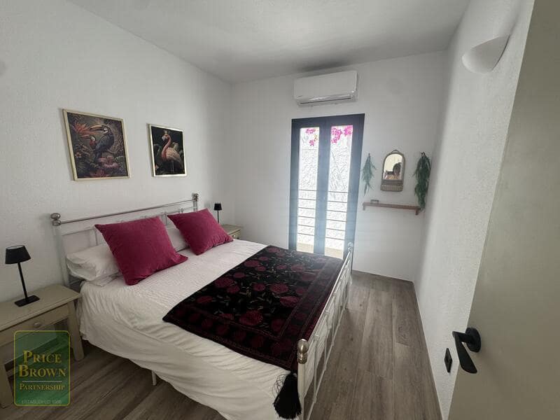 3 sypialnia Willa na sprzedaż w Mojacar z basenem garażem - 599 000 € (Ref: 10001047)