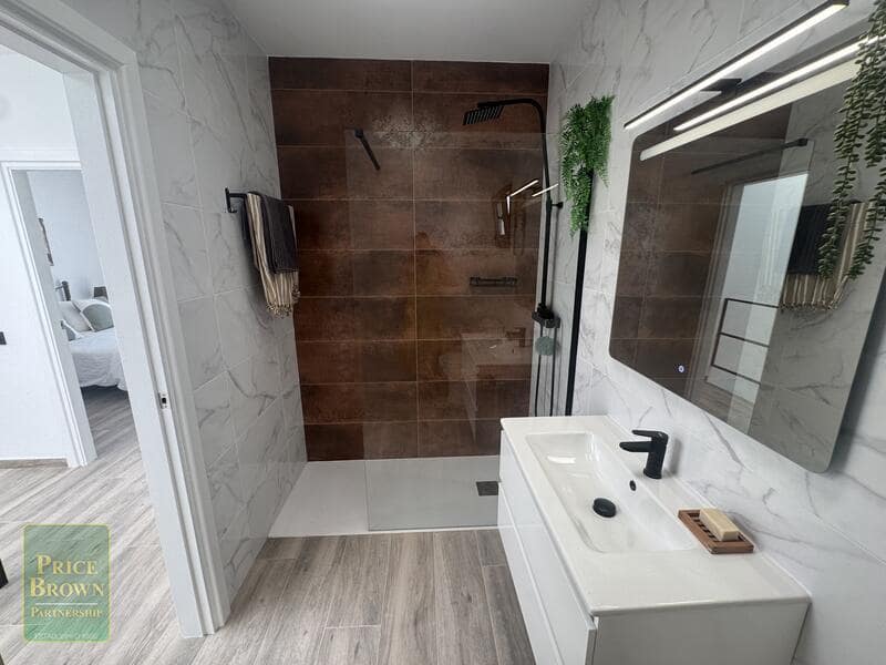 3 sypialnia Willa na sprzedaż w Mojacar z basenem garażem - 599 000 € (Ref: 10001047)