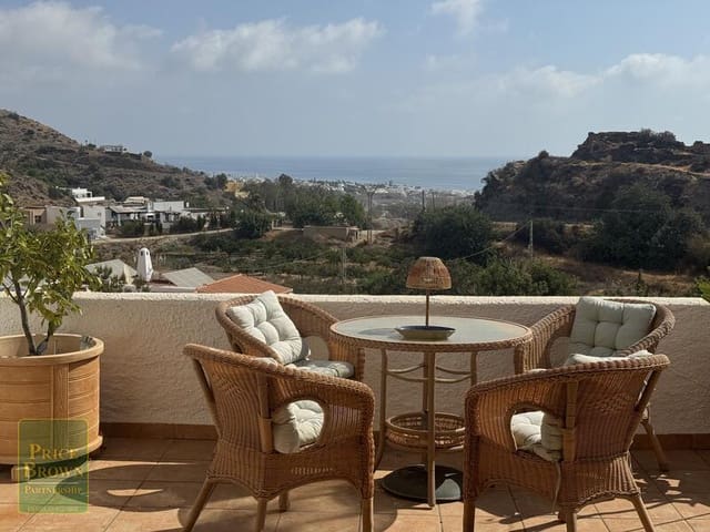 Chalet de 3 habitaciones en La Paratá, Huércal-Overa en venta con garaje - 449.500 € (Ref: 10004699)