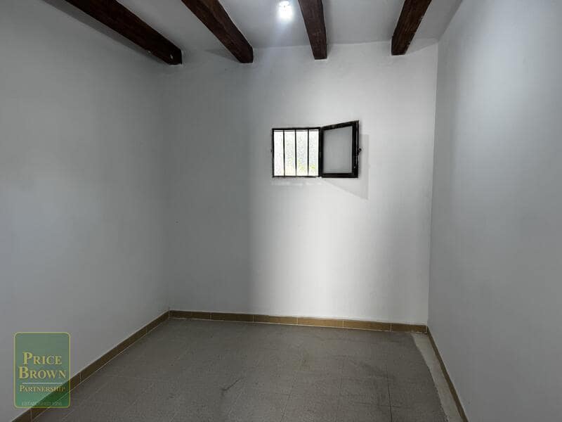 3 soveværelse Finca/Landehus til salg i Arboleas - € 105.000 (Ref: 10057577)