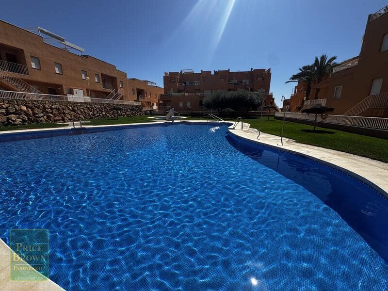 2 quarto Apartamento para venda em Mojacar com piscina garagem - 190 000 € (Ref: 10106435)