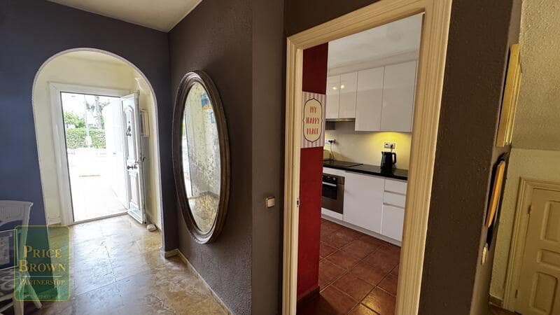 3 makuuhuone Omakotitalo myytävänä paikassa Mojacar mukana uima-altaan 
autotalli - 395 000 € (Ref: 10145019)