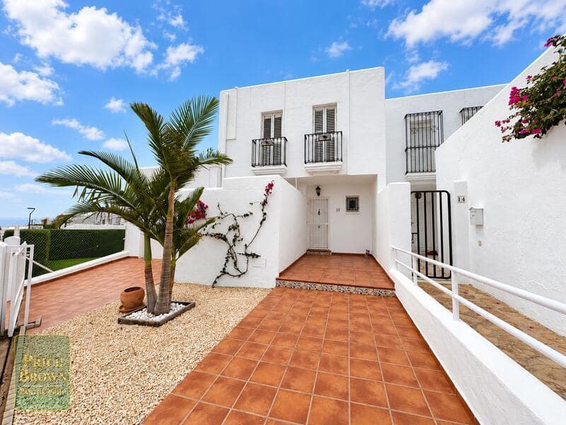 3 makuuhuone Omakotitalo myytävänä paikassa Mojacar mukana uima-altaan 
autotalli - 395 000 € (Ref: 10145019)