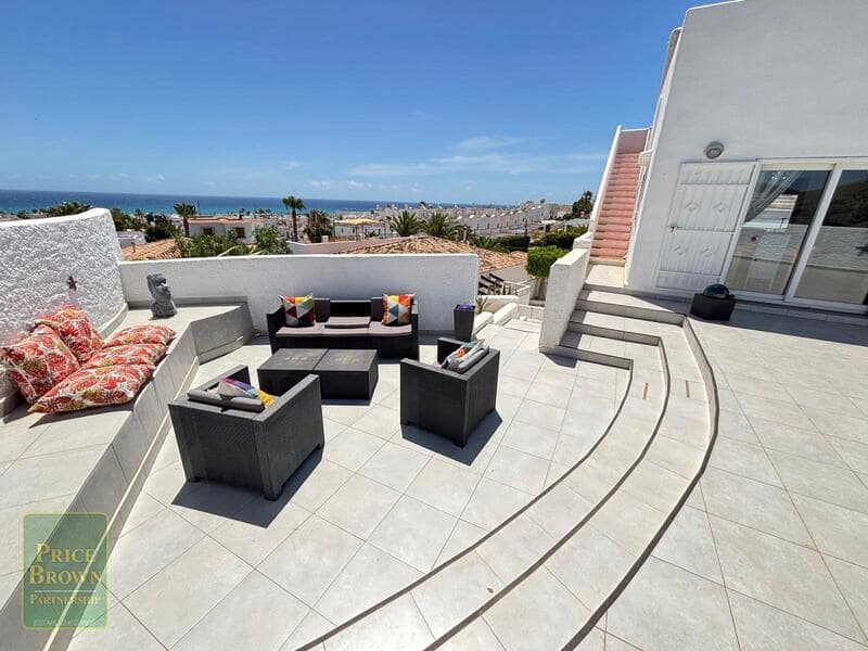 4 sypialnia Willa na sprzedaż w Mojacar z basenem garażem - 699 500 € (Ref: 10154073)
