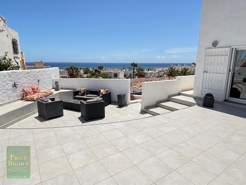 4 sypialnia Willa na sprzedaż w Mojacar z basenem garażem - 699 500 € (Ref: 10154073)