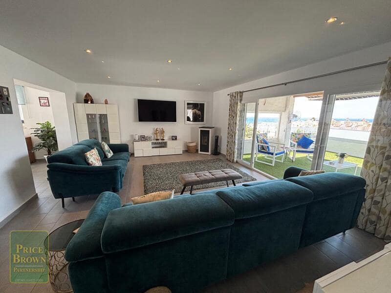 4 sypialnia Willa na sprzedaż w Mojacar z basenem garażem - 699 500 € (Ref: 10154073)