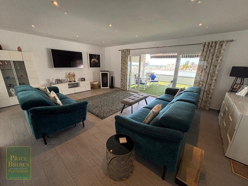4 sypialnia Willa na sprzedaż w Mojacar z basenem garażem - 699 500 € (Ref: 10154073)