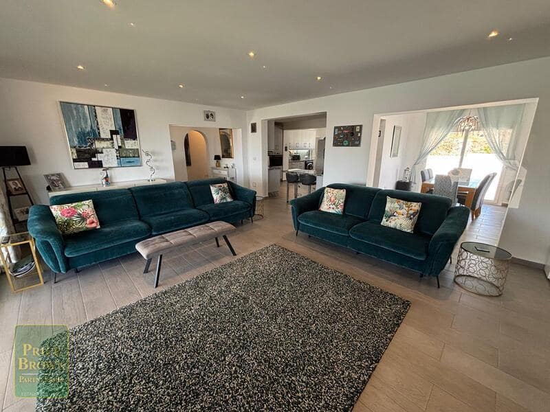 4 sypialnia Willa na sprzedaż w Mojacar z basenem garażem - 699 500 € (Ref: 10154073)