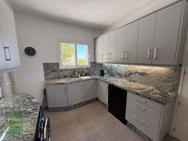 4 sypialnia Willa na sprzedaż w Mojacar z basenem garażem - 699 500 € (Ref: 10154073)