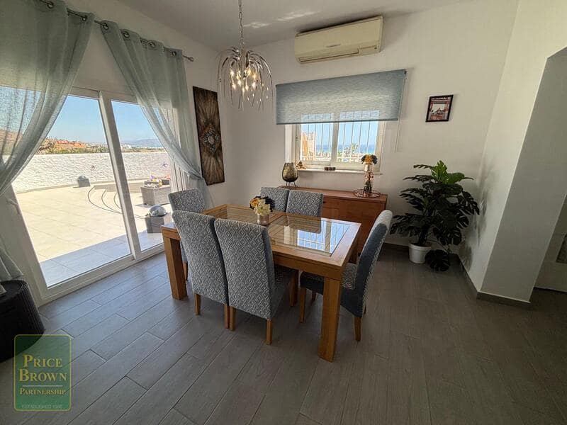 4 sypialnia Willa na sprzedaż w Mojacar z basenem garażem - 699 500 € (Ref: 10154073)