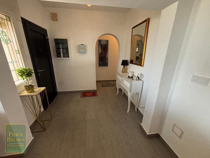 4 sypialnia Willa na sprzedaż w Mojacar z basenem garażem - 699 500 € (Ref: 10154073)