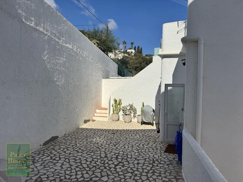 2 soverom Hus til salgs i Mojacar med svømmebasseng garasje - € 380 000 (Ref: 10155847)