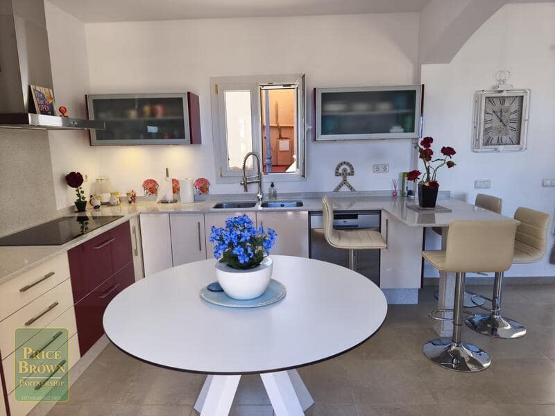 3 bedroom Villa for sale in Mojacar with pool garage - € 399,000 (Ref: 10158428)