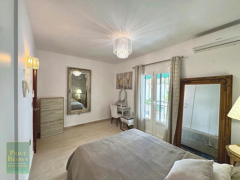 4 sypialnia Willa na sprzedaż w Mojacar z basenem - 950 000 € (Ref: 10163604)