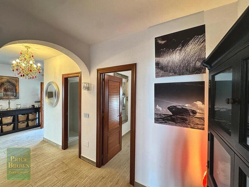 4 sypialnia Willa na sprzedaż w Mojacar z basenem - 950 000 € (Ref: 10163604)
