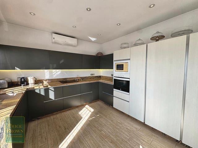 4 sypialnia Willa na sprzedaż w Mojácar z basenem - 950 000 € (Ref: 10163604)
