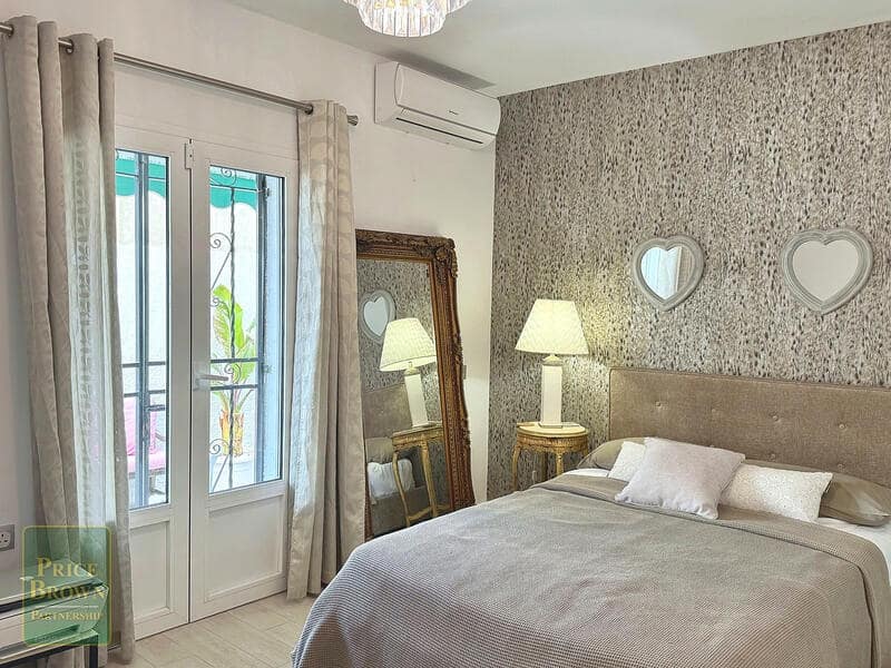 4 sypialnia Willa na sprzedaż w Mojacar z basenem - 950 000 € (Ref: 10163604)
