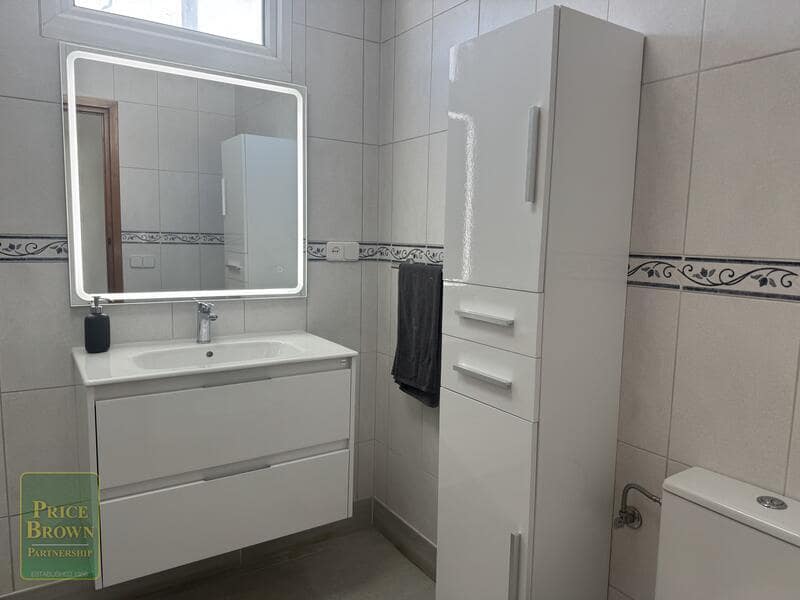 2 sypialnia Dom na sprzedaż w Mojacar z basenem garażem - 275 000 € (Ref: 10172834)