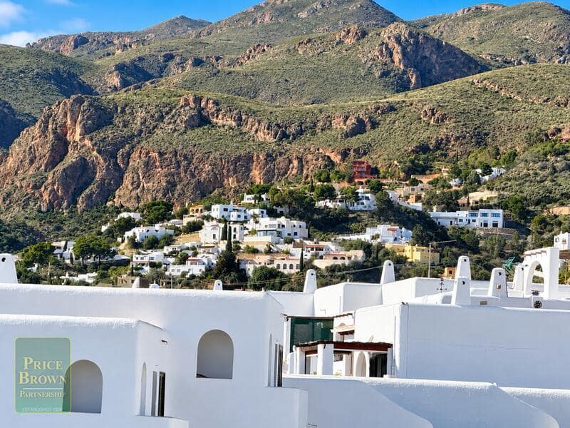 2 sypialnia Dom na sprzedaż w Mojacar z basenem garażem - 275 000 € (Ref: 10172834)