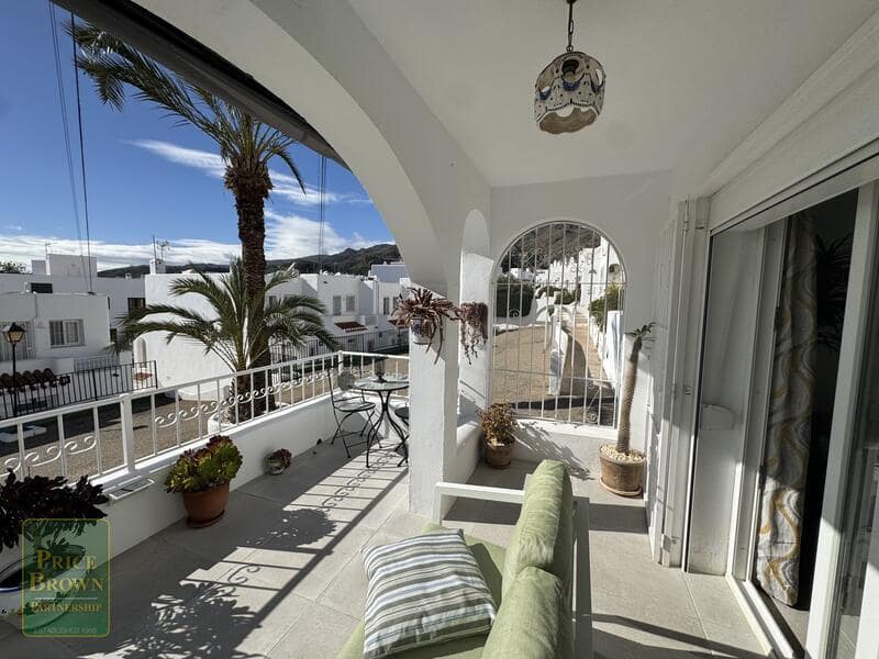 2 sypialnia Dom na sprzedaż w Mojacar z basenem garażem - 275 000 € (Ref: 10172834)