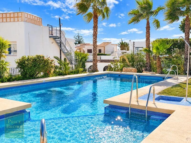 2 sypialnia Dom na sprzedaż w Mojacar z basenem garażem - 275 000 € (Ref: 10172834)
