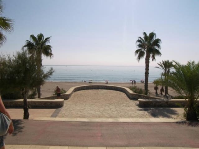 Restaurant/Bar til salgs i Mojácar - € 395 000 (Ref: 2341086)