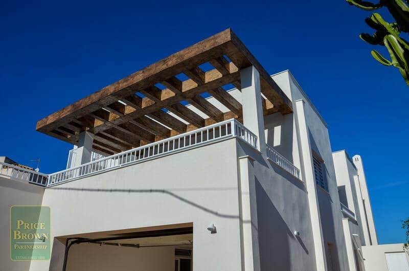 4 bedroom Villa for sale in Mojacar with pool - € 790,000 (Ref: 4318797)